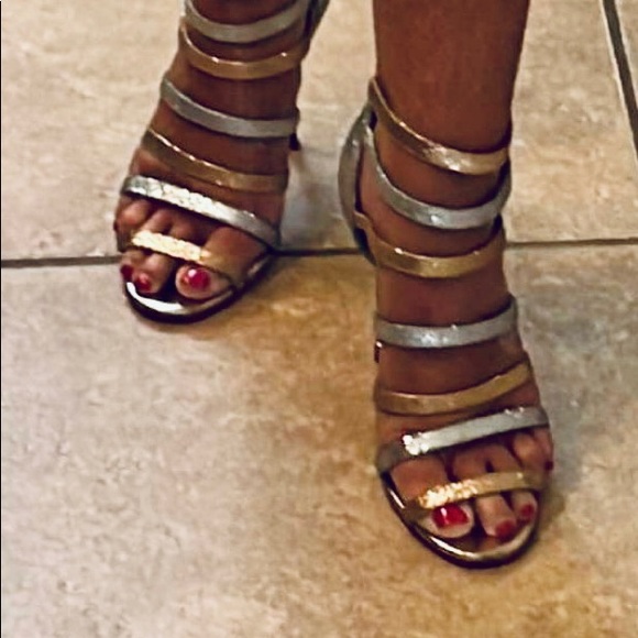 🔥🔥🔥Christian Louboutin’s strapped heels! - Picture 6 of 8